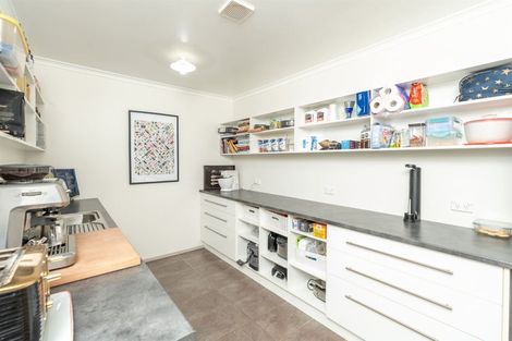 Photo of property in 18 Westvale Lane, Te Kowhai, Hamilton, 3288