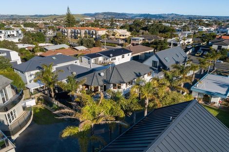 Photo of property in 349b Oceanbeach Road, Mount Maunganui, 3116