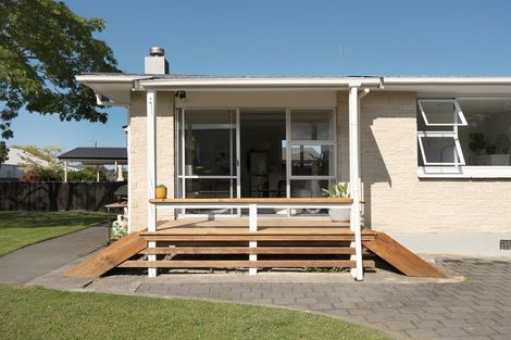 Photo of property in 1/111 King Street, Taradale, Napier, 4112