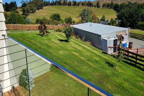 Photo of property in 1 Watts Street, Waipawa, 4210