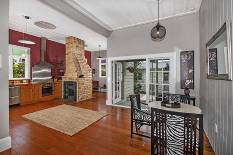 Photo of property in 70 Mains Avenue, Kensington, Whangarei, 0112