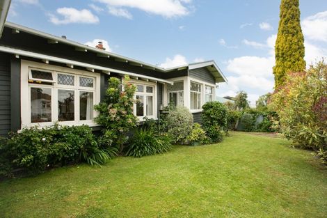 Photo of property in 3 Matthew Street, Waipawa, 4210