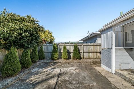 Photo of property in 41 Oxford Street, South Dunedin, Dunedin, 9012