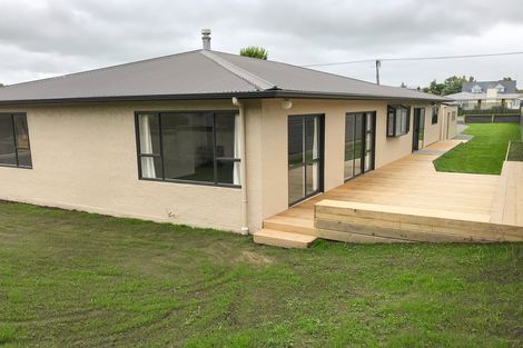 Photo of property in 42 Gordon Street, Weston, Oamaru, 9401