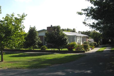 Photo of property in 3 Mcilraith Street, Darfield, 7510