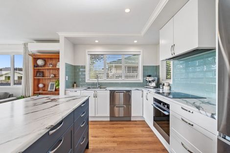 Photo of property in 27a Montgomery Avenue, Onerahi, Whangarei, 0110