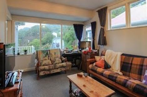 Photo of property in 36 Tavistock Road, Melrose, Wellington, 6023