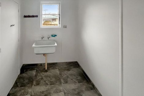 Photo of property in 212 Balmoral Drive, Tokoroa, 3420