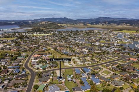 Photo of property in 3 Seascape Avenue, Whitianga, 3510