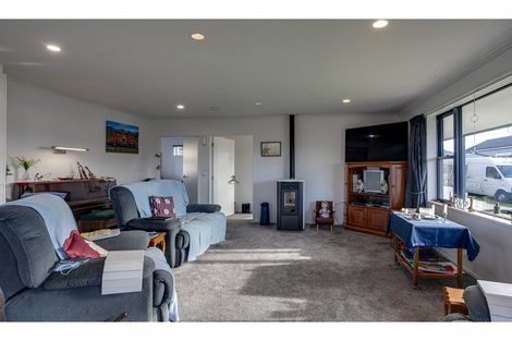 Photo of property in 40-40a Harper Street, Parkside, Timaru, 7910