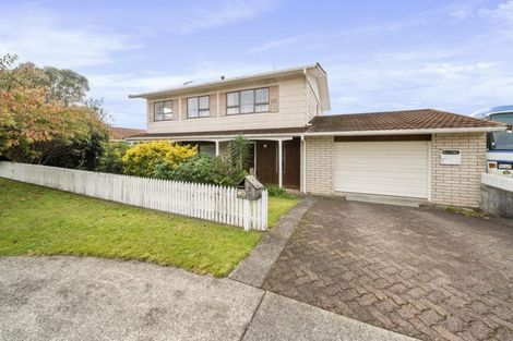 Photo of property in 3 Virginia Place, Whalers Gate, New Plymouth, 4310