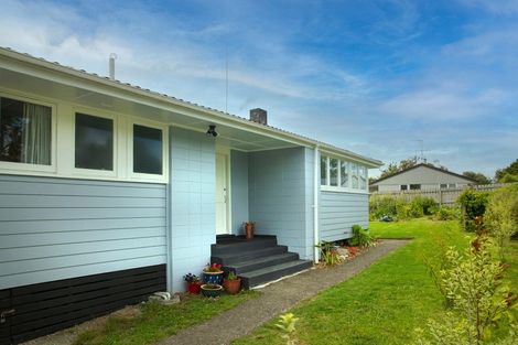 Photo of property in 11 Huia Street, Waiuku, 2123