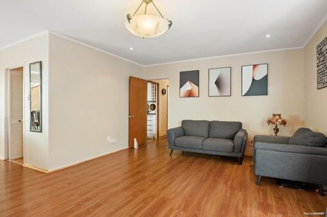 Photo of property in 3 Mchardy Place, Glenfield, Auckland, 0627