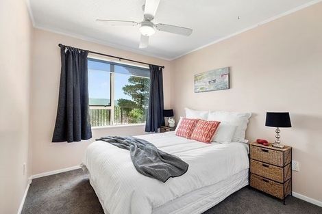 Photo of property in 26 Tobago Crescent, Grenada North, Wellington, 5028