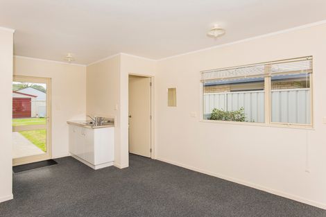 Photo of property in 19 Margaret Place, Lytton West, Gisborne, 4010
