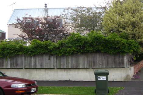 Photo of property in 35 Estuary Crescent, Fairfield, Dunedin, 9018