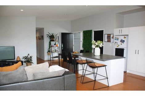 Photo of property in 60 Pebble Beach Boulevard, Te Kamo, Whangarei, 0112