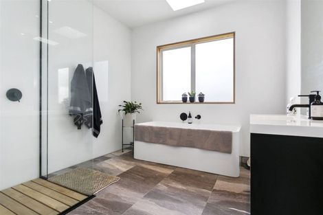 Photo of property in 11 Henry Bell Close, Leamington, Cambridge, 3432