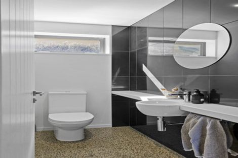 Photo of property in 14 Hardwicke Street, Sumner, Christchurch, 8081