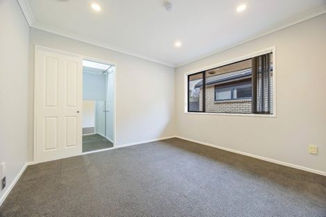 Photo of property in 56 Lothian Brae, Wattle Downs, Auckland, 2103