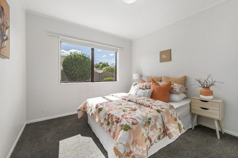 Photo of property in 1 Pandora Place, Welcome Bay, Tauranga, 3112