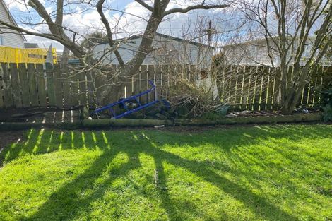 Photo of property in 15 Derby Street, Eltham, 4322