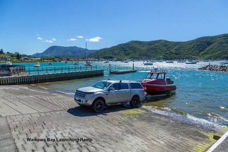 Photo of property in 10 Raukura Rise, Picton, 7220