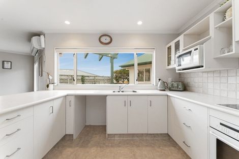 Photo of property in 11 Robinson Terrace, Rangatira Park, Taupo, 3330