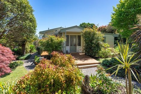 Photo of property in 2 Tui Crescent, Waikanae, 5036