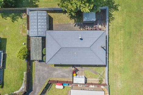 Photo of property in 2/8 Celmisia Place, Weymouth, Auckland, 2103