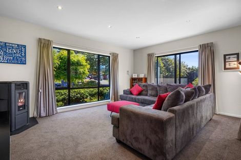 Photo of property in 56 Oakwood Drive, Rangiora, 7400
