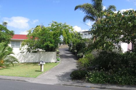 Photo of property in 12a Sailfish Drive, West Harbour, Auckland, 0618