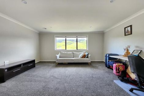 Photo of property in 126 Melksham Drive, Churton Park, Wellington, 6037