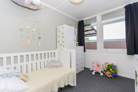 Photo of property in 60 Houchens Road, Glenview, Hamilton, 3206