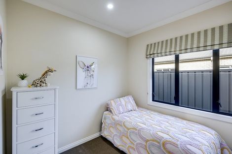 Photo of property in 3 Portland Place, Poraiti, Napier, 4112