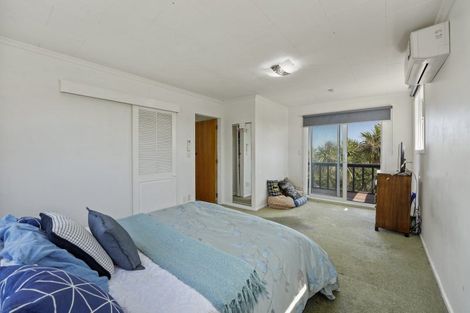 Photo of property in 73 Atkinson Avenue, Otaki Beach, Otaki, 5512