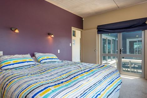 Photo of property in 5 Koputara Road, Himatangi Beach, Foxton, 4891