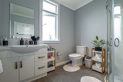 Photo of property in 51 Burns Avenue, Takaro, Palmerston North, 4412