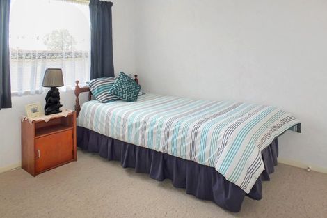 Photo of property in 20 Cousins Avenue East, Foxton Beach, Foxton, 4815