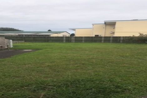 Photo of property in 4 Cornwall Road, Papatoetoe, Auckland, 2025