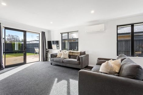Photo of property in 5a Ballinger Place, Kaiapoi, 7630