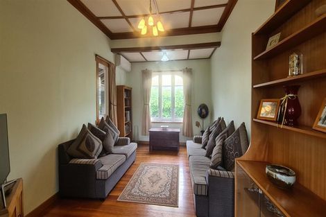 Photo of property in 23 Victoria Street, Waipawa, 4210