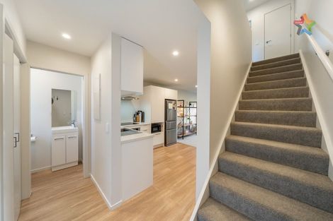 Photo of property in 4 Harena Way, Moera, Lower Hutt, 5010