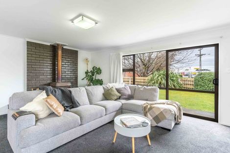 Photo of property in 126 Great North Road, Winton, 9720