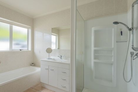 Photo of property in 11 Bluegum Place, Woodhill, Whangarei, 0110