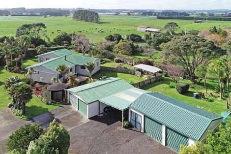 Photo of property in 20 Waipipi Wharf Road, Pollok, Waiuku, 2683