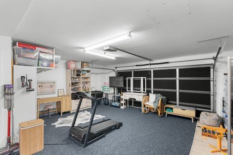 Photo of property in 21 Woodstock Place, Russley, Christchurch, 8042