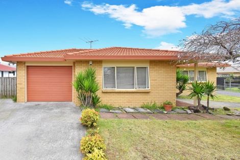 Photo of property in 99 Settlement Road, Papakura, 2110
