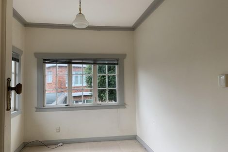 Photo of property in 31 Selwyn Avenue, Mission Bay, Auckland, 1071