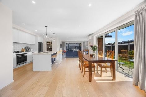 Photo of property in 63 Minaret Ridge, Wanaka, 9305